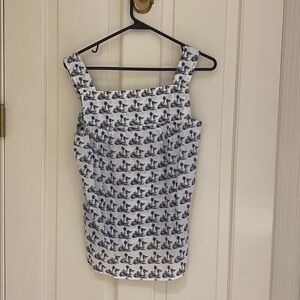Koch top.  White and Blue camel patterned top. Sz med